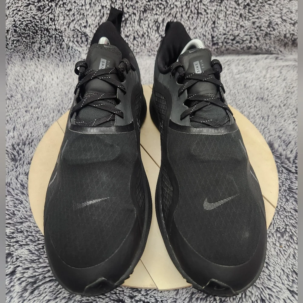 Nike Air Zoom Pegasus 37 Shield Triple Black Running Shoes Mens Size 9.5 - Picture 3 of 9